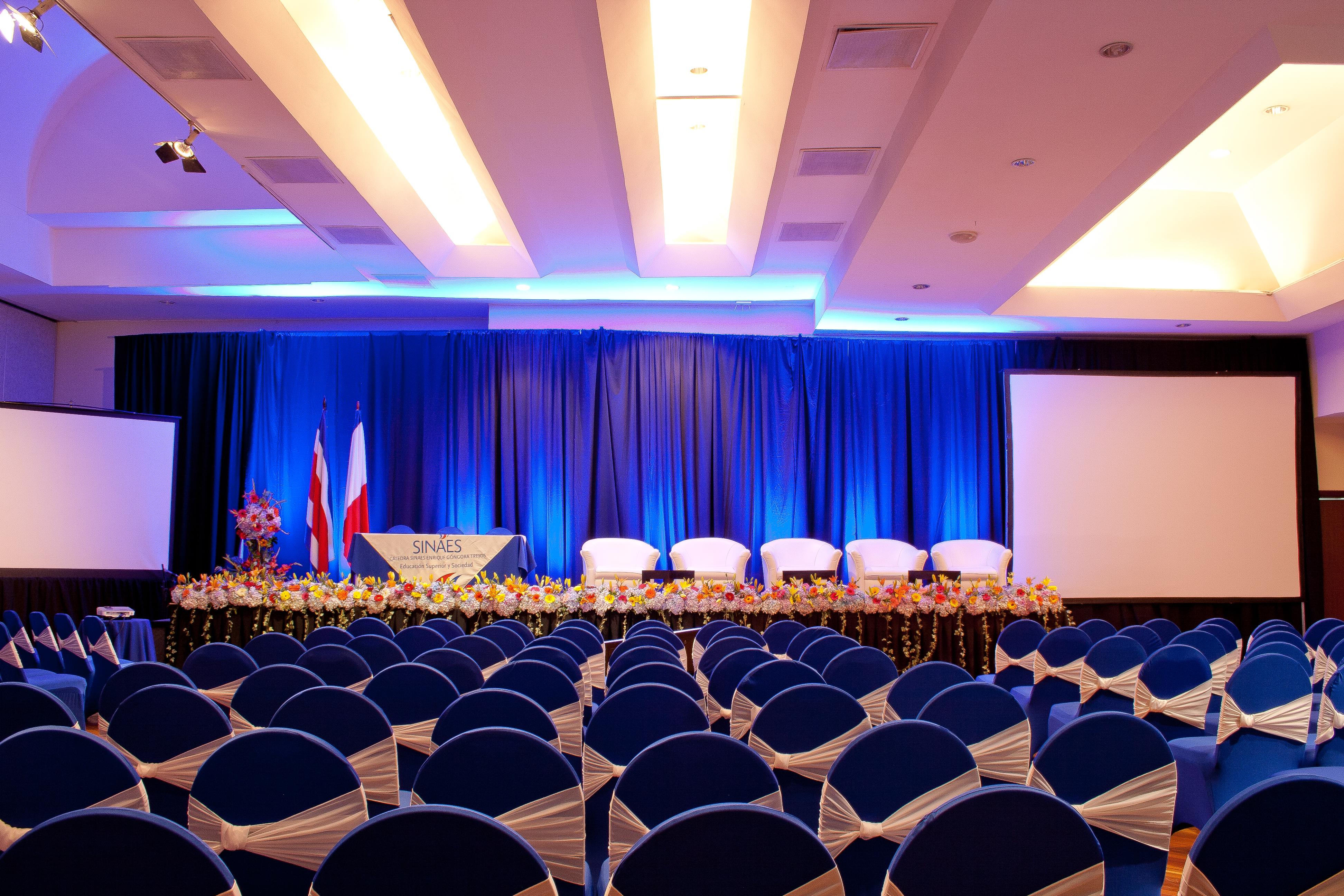 Radisson San Jose-Costa Rica Hotel Exterior photo The 2011 APEC Summit
